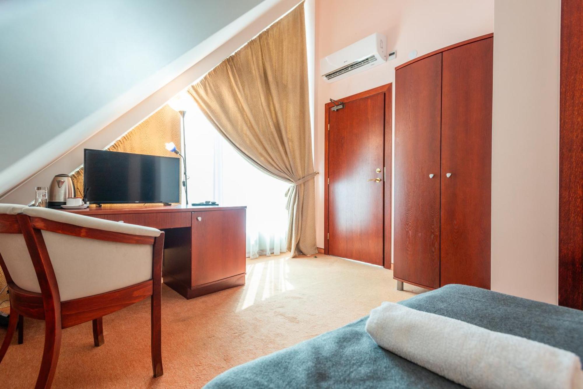 Hotel Meduna ドルスキニンカイ エクステリア 写真