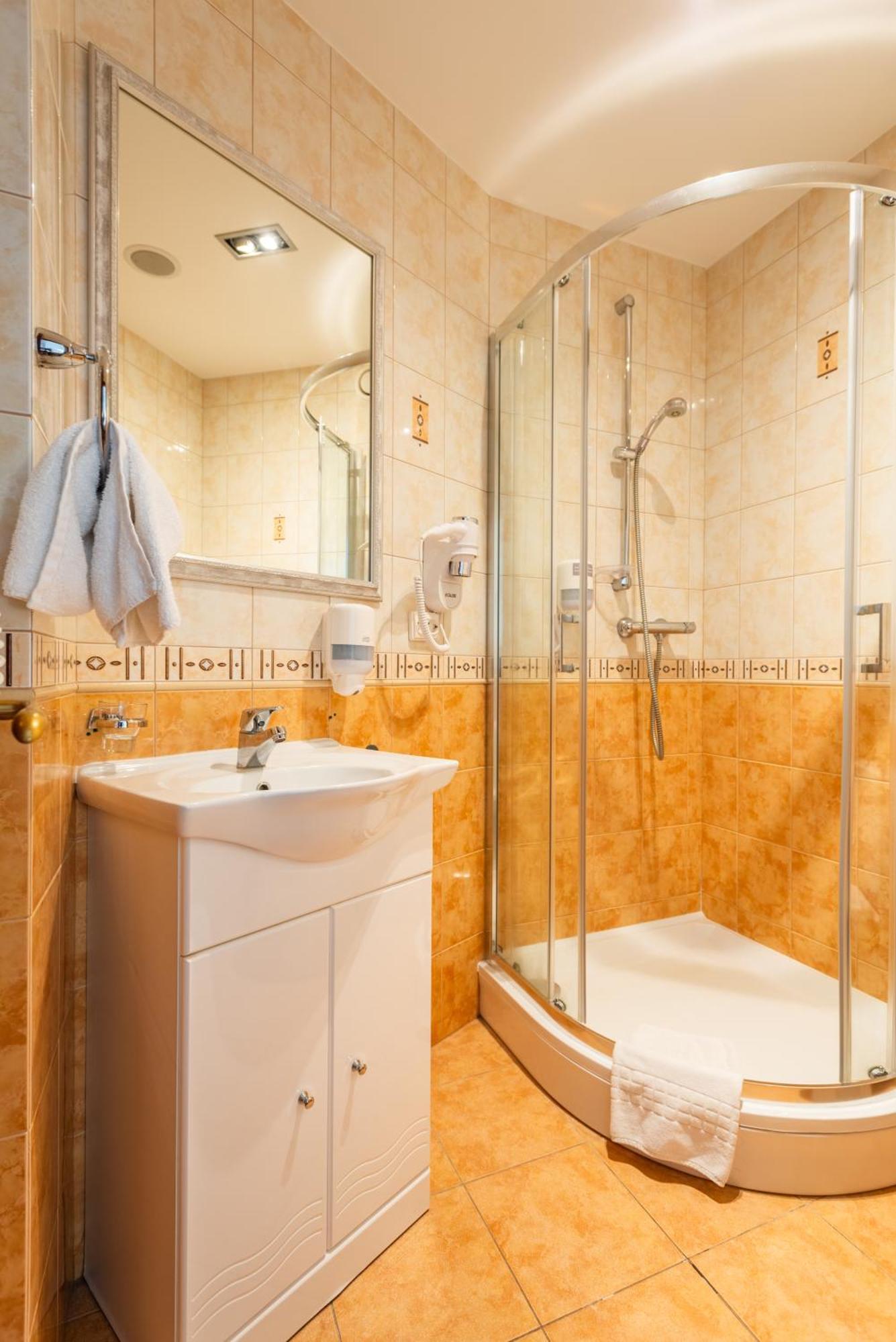 Hotel Meduna ドルスキニンカイ エクステリア 写真